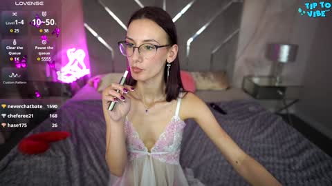 cozymell online show from 02.06.25