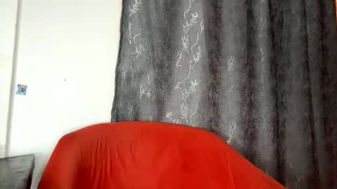 Snapshot of crave_meslowly chatting on 01.12.26 Taliee online show from 01.12.26