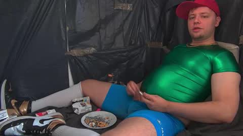 Snapshot of cravingboy chatting on 09.27.25 robin online show from 09.27.25