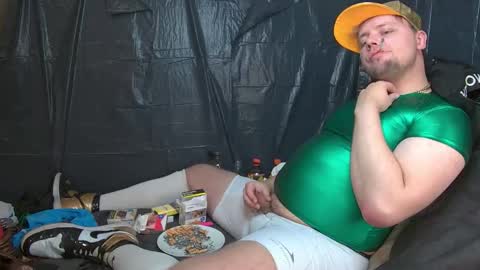 Snapshot of cravingboy chatting on 11.14.25 robin online show from 11.14.25