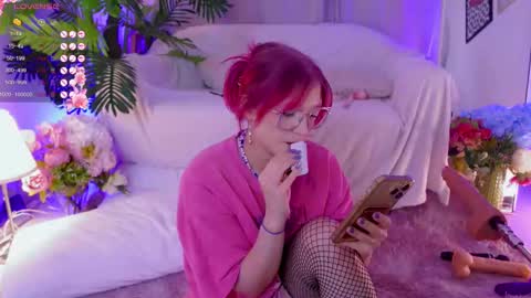 Snapshot of crazy__wine chatting on 02.18.25 Sonya online show from 02.18.25