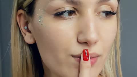 Emma online show from 02.01.25