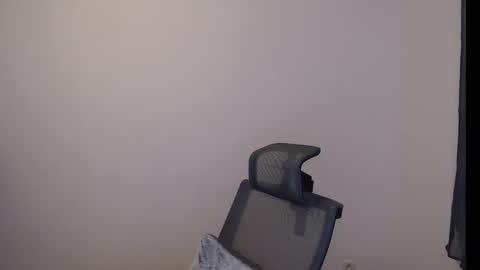 Snapshot of crazyangel8 chatting on 12.08.24 crazyangel8 online show from 12.08.24