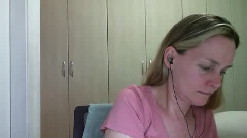 Anny online show from 01.02.25