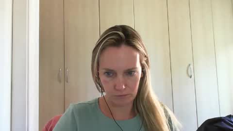 Anny online show from 01.03.25