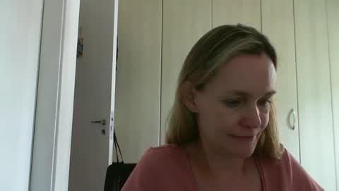 Anny online show from 01.04.25