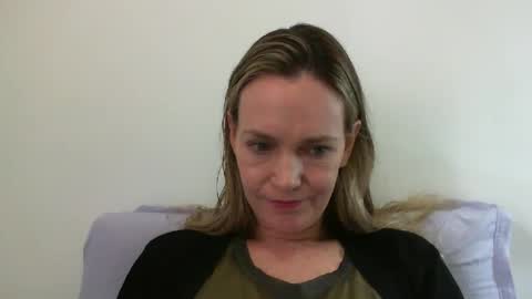 Anny online show from 01.16.25