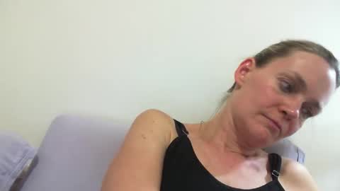 Anny online show from 01.26.25