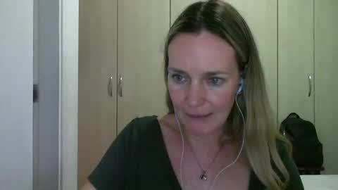 Anny online show from 02.18.25