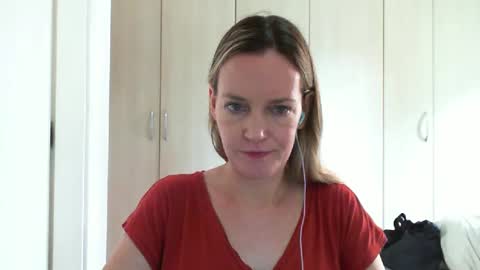 Anny online show from 02.20.25