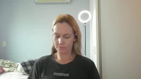 Anny online show from 04.23.26