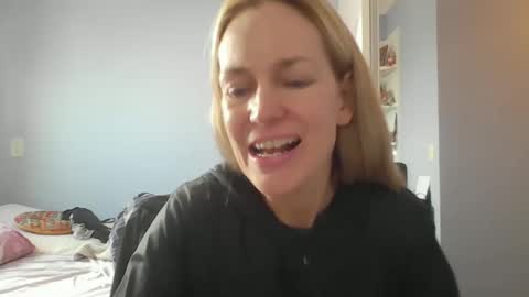 Anny online show from 05.04.26