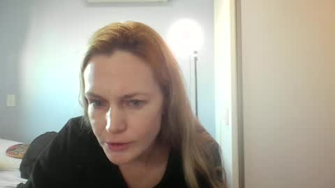 Snapshot of crazyanny chatting on 07.03.26 Anny online show from 07.03.26