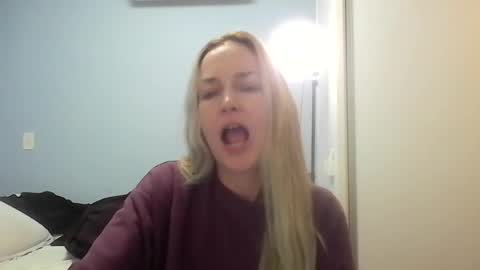 Snapshot of crazyanny chatting on 07.13.26 Anny online show from 07.13.26