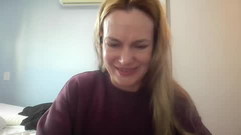 Snapshot of crazyanny chatting on 07.14.26 Anny online show from 07.14.26