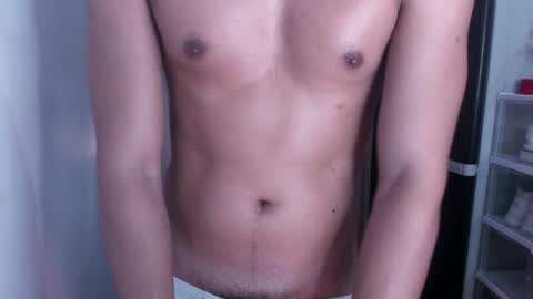 Snapshot of crazyasiancum chatting on 12.21.25 Zion online show from 12.21.25