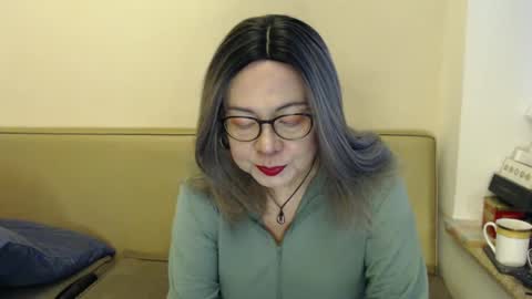 Kelly   online show from 02.12.25