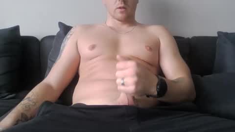 Snapshot of crazyd101 chatting on 10.10.25 CrazyDI0I online show from 10.10.25