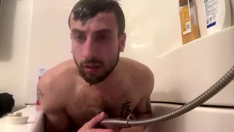 Snapshot of crazydill28 chatting on 11.14.25 crazydill28 online show from 11.14.25