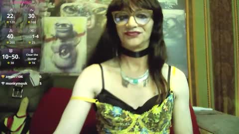 CrazyJuny online show from 09.11.25