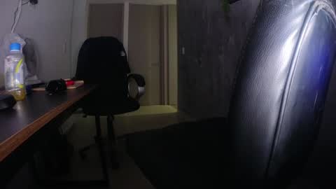 Snapshot of crazylive5 chatting on 01.27.25 crazylive5 online show from 01.27.25