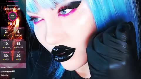 Roxy online show from 06.05.26
