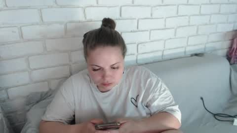 Crazyy Girl  online show from 05.03.26
