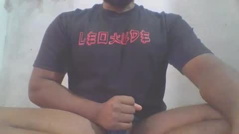 Snapshot of crazzy_booy chatting on 01.18.26 crazzy_booy online show from 01.18.26