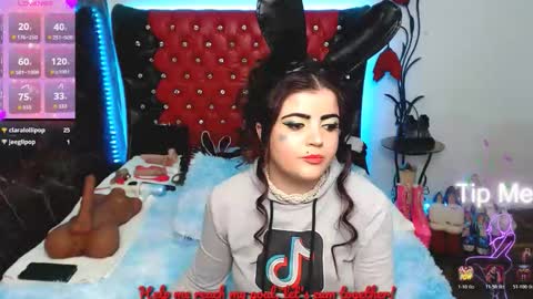 Snapshot of crazzy_pussy chatting on 02.20.26 Ana online show from 02.20.26