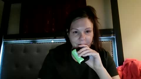 creammenow1229 online show from 01.27.25