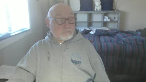 Creamormilk online show from 02.02.26