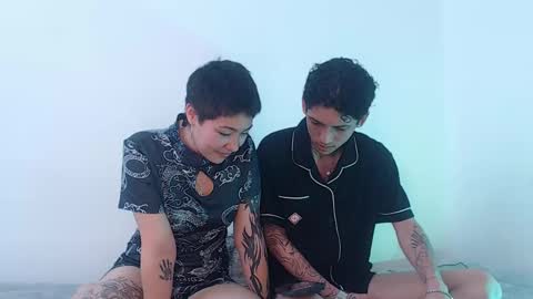  CAMILA Y SEBASTIAN online show from 09.17.25