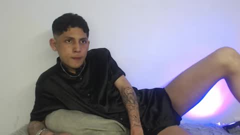  CAMILA Y SEBASTIAN online show from 01.17.26