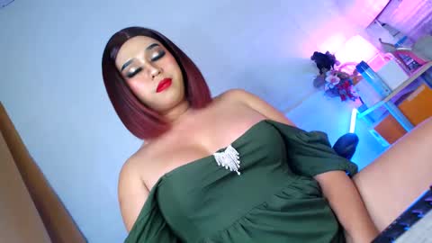 Snapshot of creamy_cock26 chatting on 02.02.25 A S H L Y online show from 02.02.25