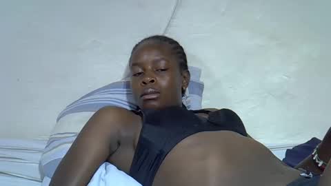 creamy_pussie online show from 03.17.26