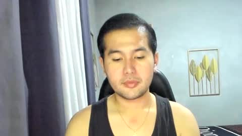 Snapshot of creamynow chatting on 12.04.24 BareCreamyCum online show from 12.04.24