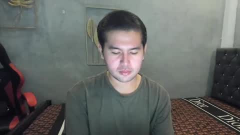 Snapshot of creamynow chatting on 12.11.24 BareCreamyCum online show from 12.11.24