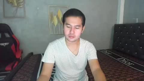 Snapshot of creamynow chatting on 12.16.24 BareCreamyCum online show from 12.16.24