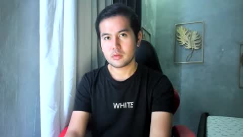 Snapshot of creamynow chatting on 01.06.25 BareCreamyCum online show from 01.06.25