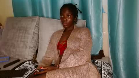 Snapshot of creamypro_ chatting on 11.06.25 Taurus04 online show from 11.06.25