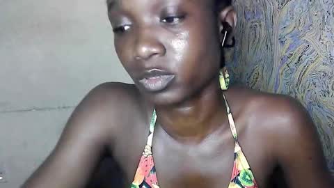 Snapshot of creamyxsugar chatting on 09.23.25 creamyxsugar online show from 09.23.25