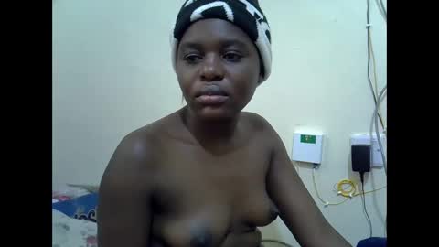 creamyypussyy online show from 10.03.25