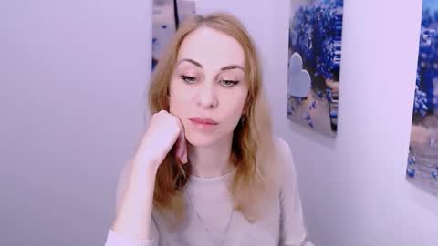 Snapshot of create_your_own_sun chatting on 11.09.25 Lera online show from 11.09.25