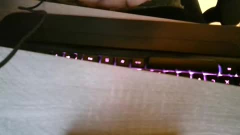 Snapshot of creator8871 chatting on 10.08.25 creator8871 online show from 10.08.25