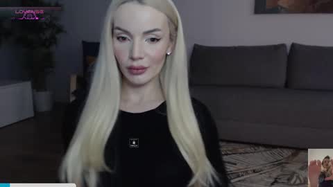 cris_tinne online show from 01.05.25