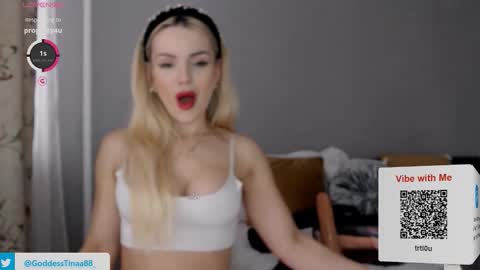 cris_tinne online show from 02.19.26