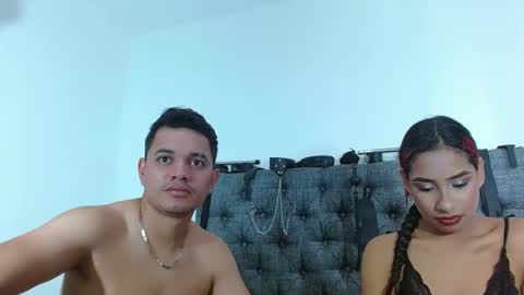 Snapshot of crisandmery chatting on 02.27.25 CRISANDMERY online show from 02.27.25