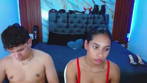 Snapshot of crisandmery chatting on 01.06.26 CRISANDMERY online show from 01.06.26