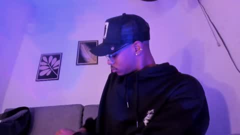 criss_zuri online show from 04.27.26