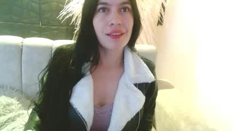 Snapshot of cristal1609 chatting on 10.08.25 cristal1609 online show from 10.08.25